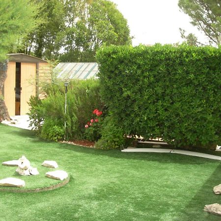 Studio 66 Caumont-sur-Durance Exterior foto