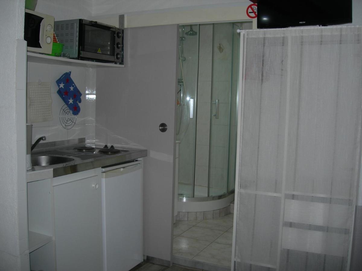 Studio 66 Caumont-sur-Durance Exterior foto
